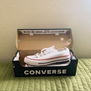 NEW IN BOX Converse Optical White Sneakers
